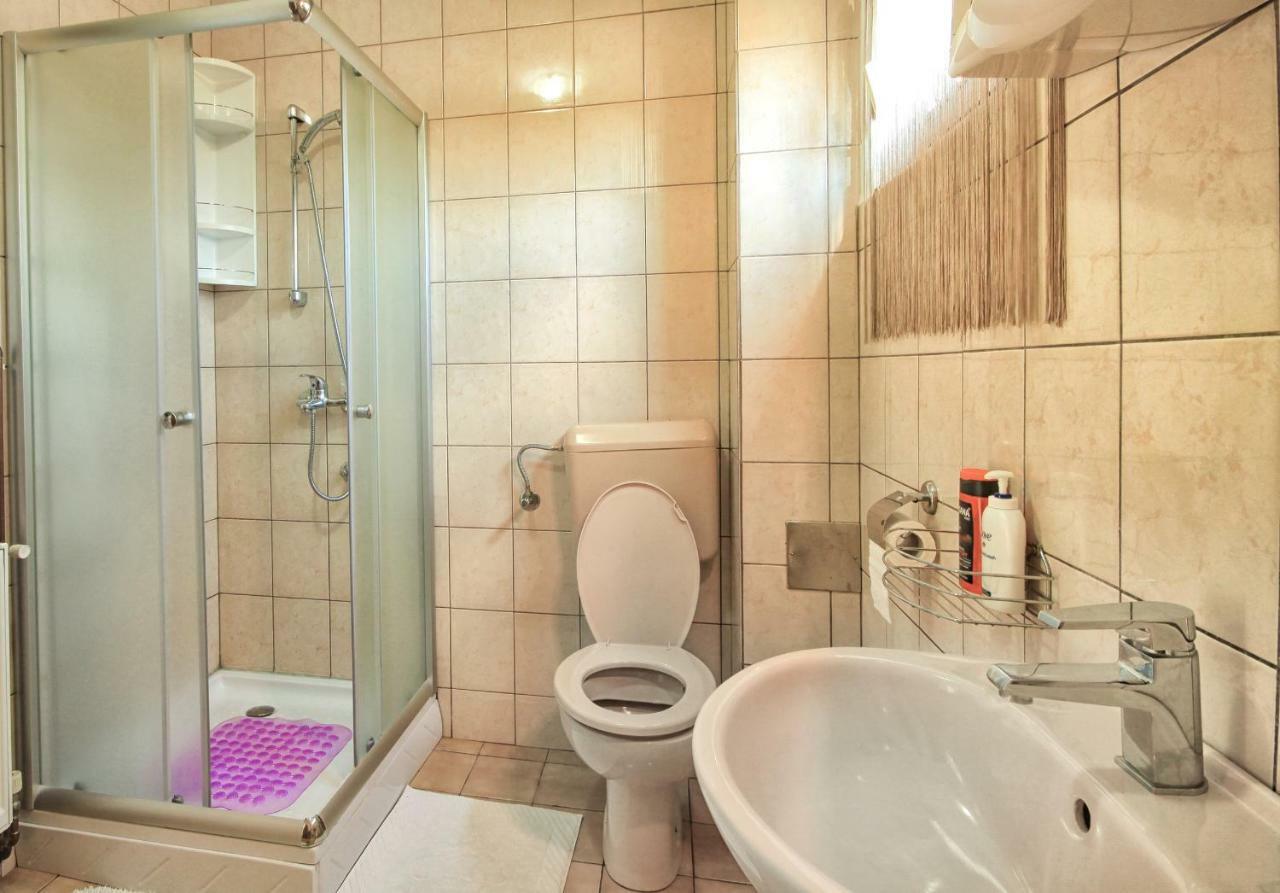 Apartman Katja Rakovica Luaran gambar