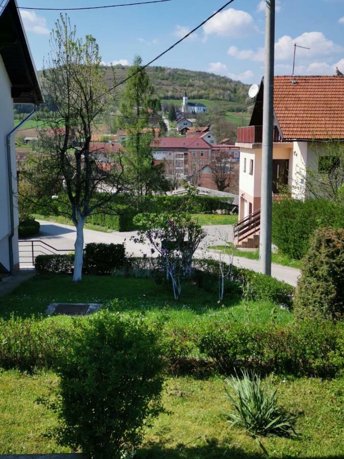 Apartman Katja Rakovica Luaran gambar