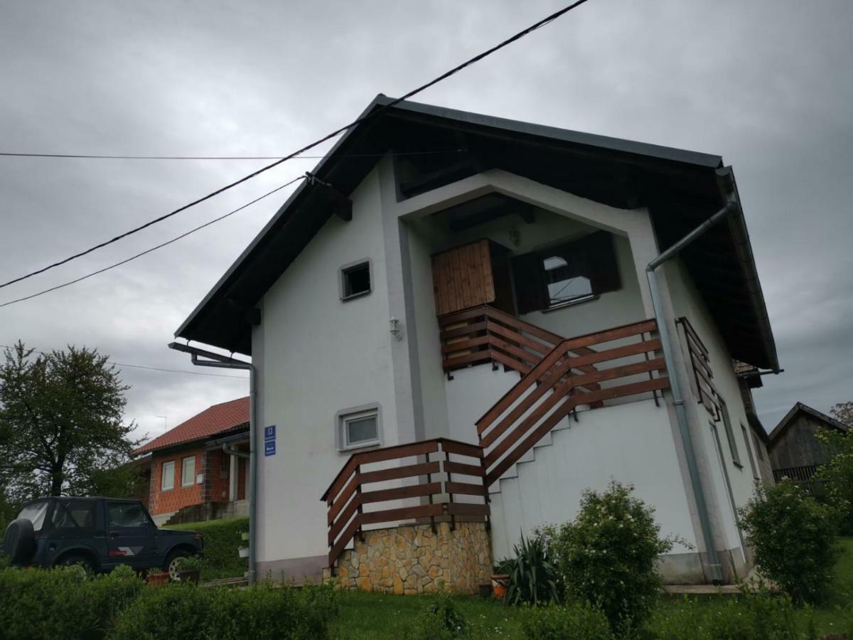 Apartman Katja Rakovica Luaran gambar